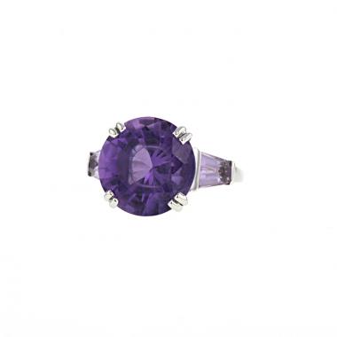 Mauboussin Extrêmement Libre et Sensuel solitaire ring in white gold and amethysts