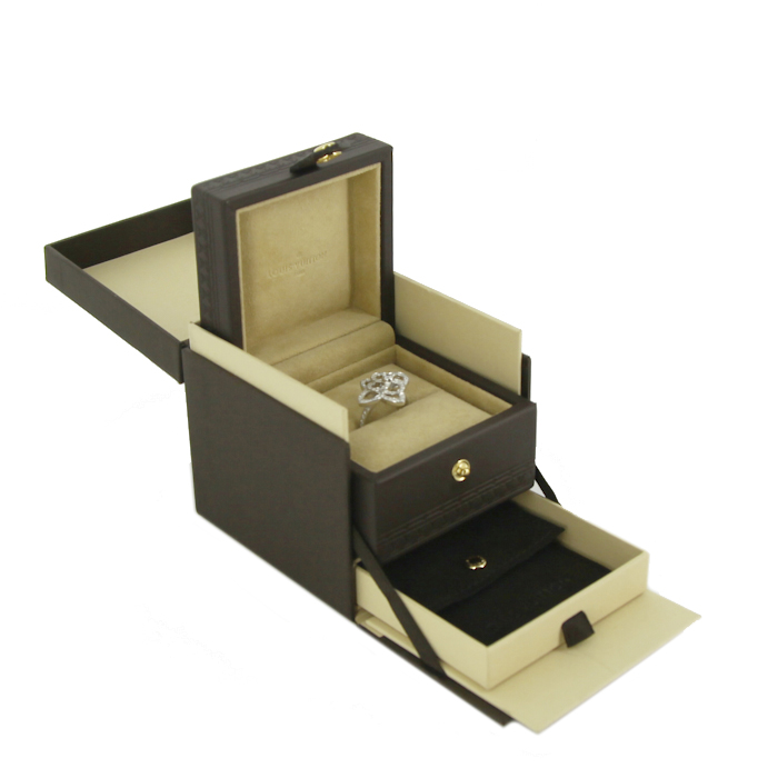 Bague Louis Vuitton Fleur en or blanc et diamants - Detail D2