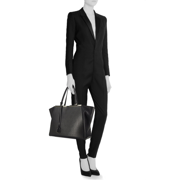 Fendi 2 Jours handbag in black leather - Detail D1