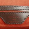 Mochila Louis Vuitton en lona a cuadros ébano y cuero marrón - Detail D3 thumbnail
