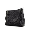 Bolso Cabás Chanel Grand Shopping en cuero granulado acolchado negro - 00pp thumbnail