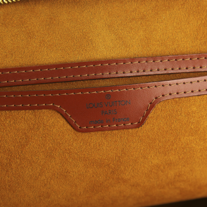 Zaino Louis Vuitton Gobelins - Backpack in pelle Epi marrone - Detail D3