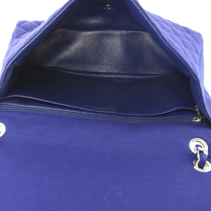 Borsa Chanel Timeless in tela trapuntata blu elettrico - Detail D3