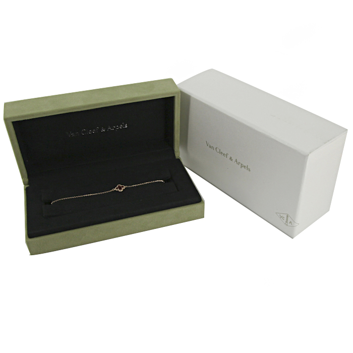 Van Cleef & Arpels Sweet Alhambra bracelet in pink gold and cornelian - Detail D2