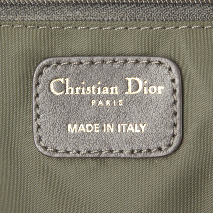 Bolso de mano Dior en lona marrón y cuero marrón - Detail D3