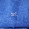 Porta-documentos Hermes en cuero granulado azul eléctrico - Detail D3 thumbnail