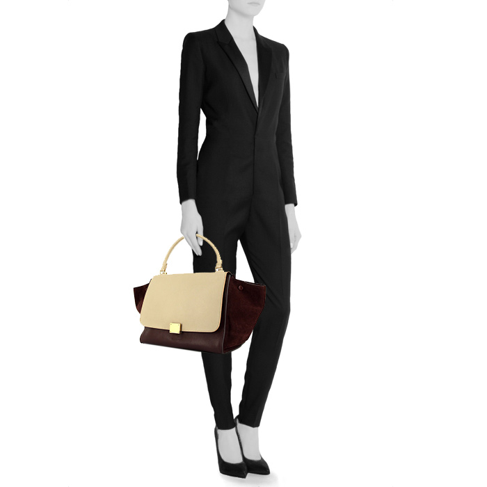 Sac à main Celine  Trapeze grand modèle  en cuir beige et bordeaux et daim bordeaux - Detail D1