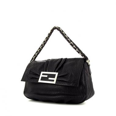 Borsa Fendi Big Mama in pelle martellata nera