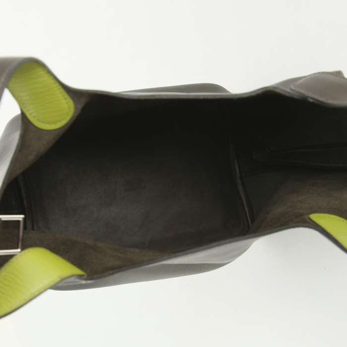Hermes Picotin handbag in chocolate brown Barenia leather and green Kiwi leather - Detail D2