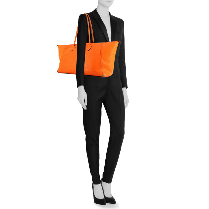 Hermes Paris-Bombay handbag in orange togo leather - Detail D1