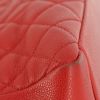 Sac cabas Chanel Grand Shopping en cuir grainé rouge - Detail D5 thumbnail