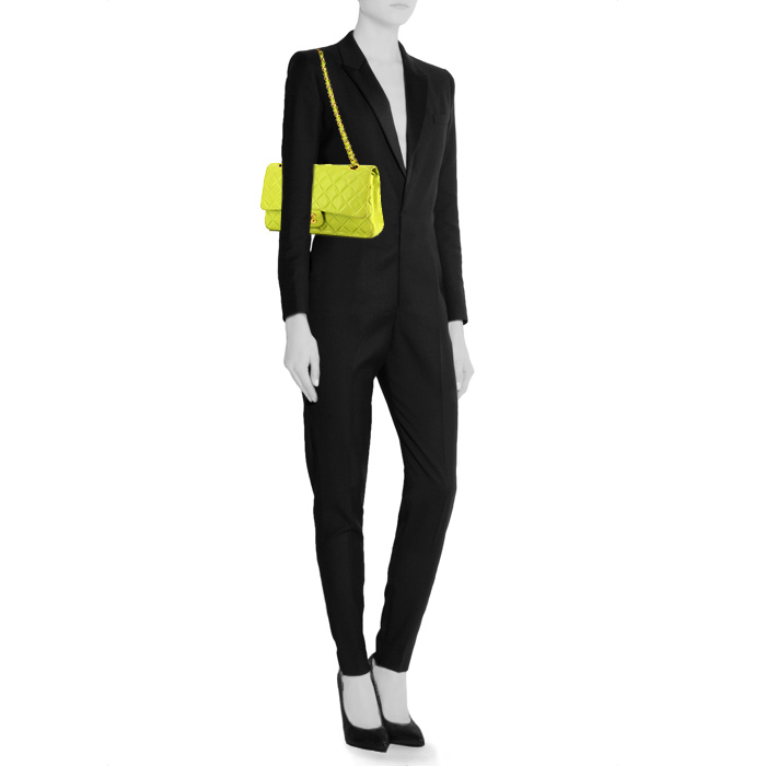 Borsa Chanel Timeless in pelle trapuntata giallo Lime - Detail D1