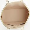 Louis Vuitton Alma medium model handbag in powder pink patent leather - Detail D2 thumbnail