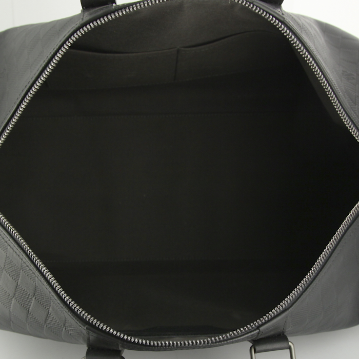 Sac de voyage Louis Vuitton Keepall - Travel Bag en cuir noir - Detail D3