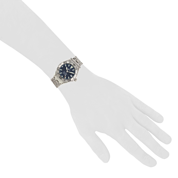 Montre Omega Seamaster 300 M en acier Vers  1999 - Detail D1