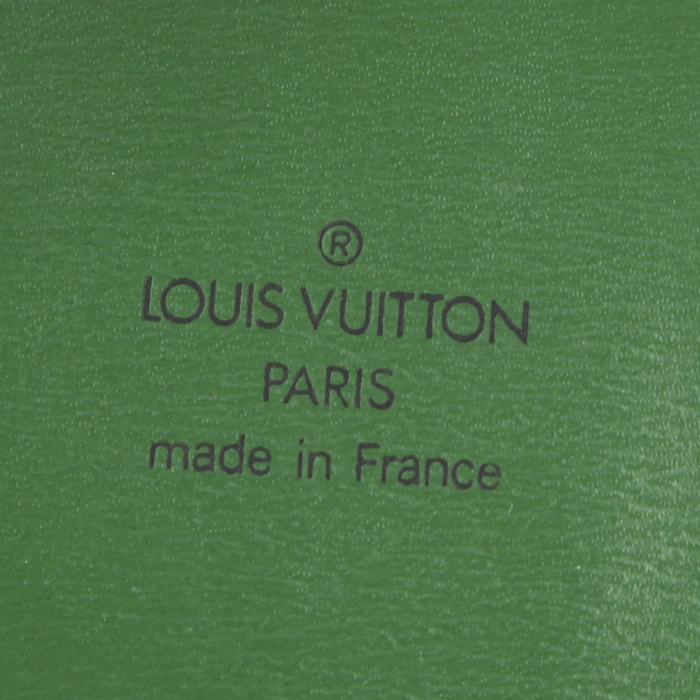 Louis Vuitton Cluny handbag in green epi leather - Detail D3