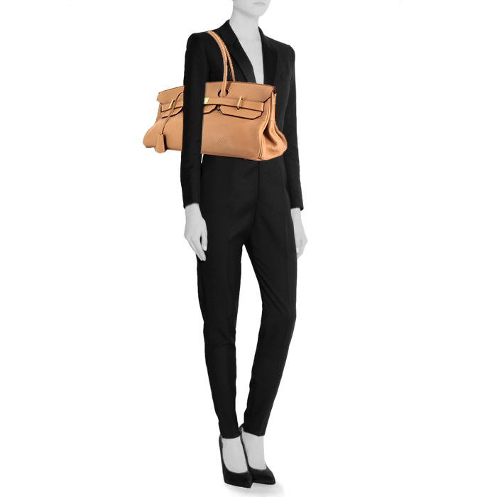 Bolso de mano Hermes Birkin Shoulder en cuero togo beige arcilla - Detail D1