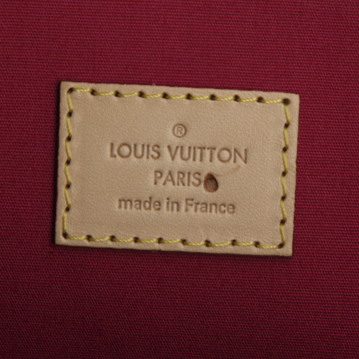 Louis Vuitton Alma handbag in red Indien monogram patent leather - Detail D3