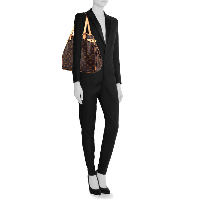 Louis Vuitton Batignolles handbag in monogram canvas and natural leather - Detail D1