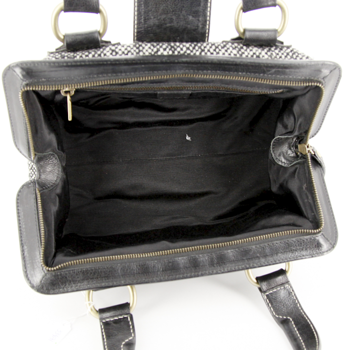 Celine handbag in black and white tweed and black leather - Detail D2