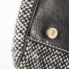 Bolso de mano Celine en tweed negro y blanco y cuero negro - Detail D4 thumbnail