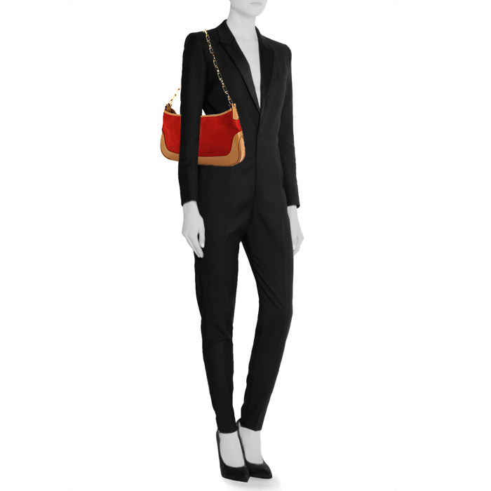 Bolso para llevar al hombro o en la mano Gucci Jackie en cuero color oro y ante rojo - Detail D1