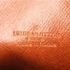 Bolso zurrón Louis Vuitton Amazone en lona Monogram marrón y cuero natural - Detail D3 thumbnail