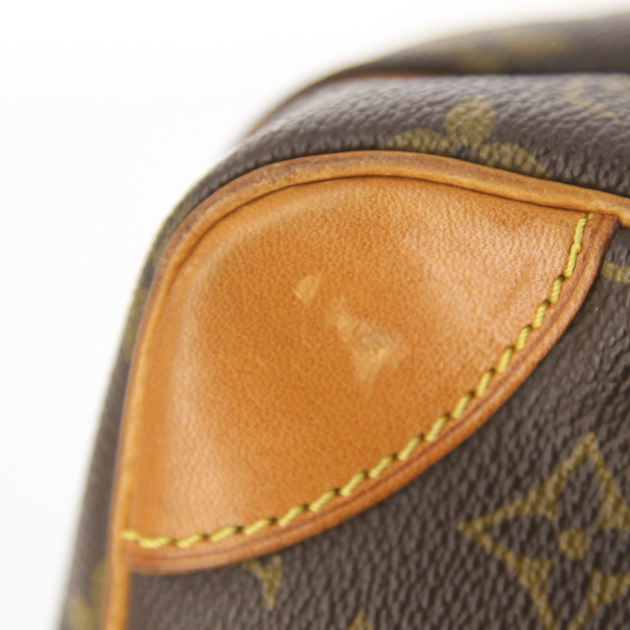 Bolso zurrón Louis Vuitton Amazone en lona Monogram marrón y cuero natural - Detail D4