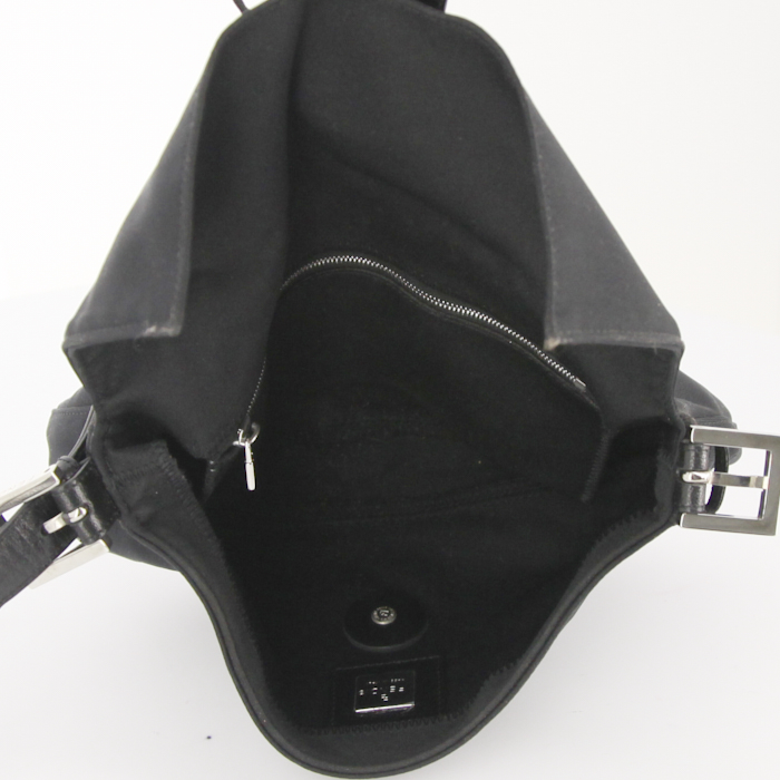 Fendi Baguette handbag in black canvas and black leather - Detail D2