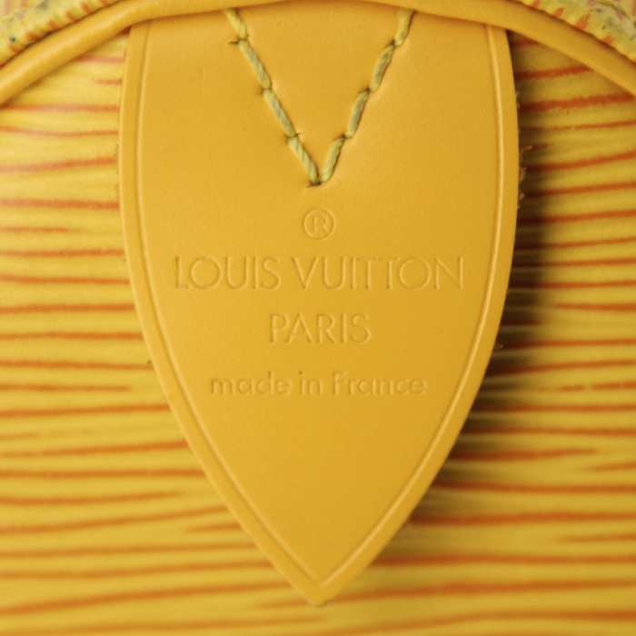Bolso de mano Louis Vuitton Speedy 25 cm en cuero Epi amarillo - Detail D3