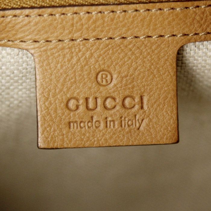 Bolso bandolera Gucci en lona Monogram beige y cuero color oro - Detail D3