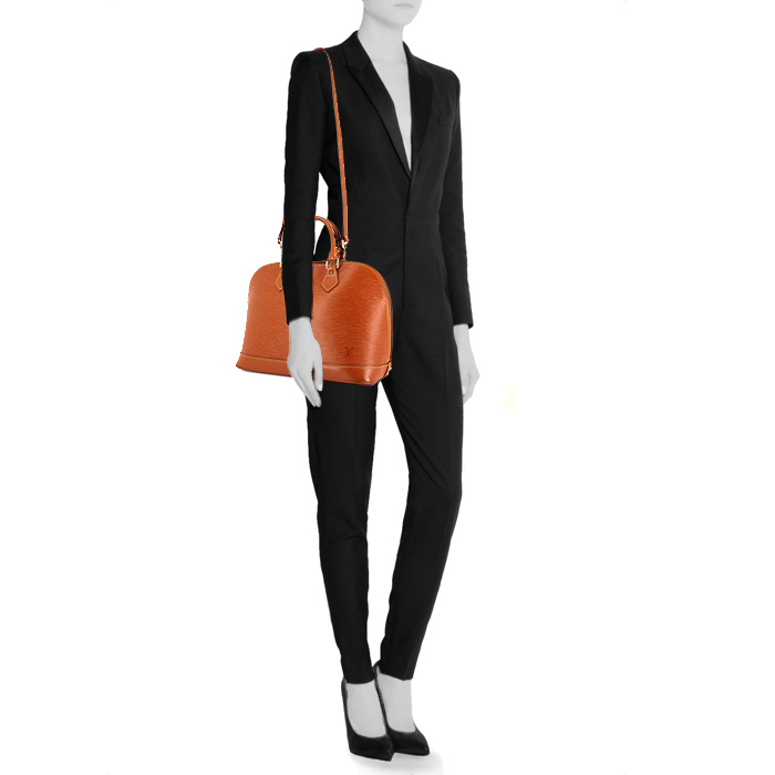 Louis Vuitton Alma handbag in brown epi leather - Detail D2