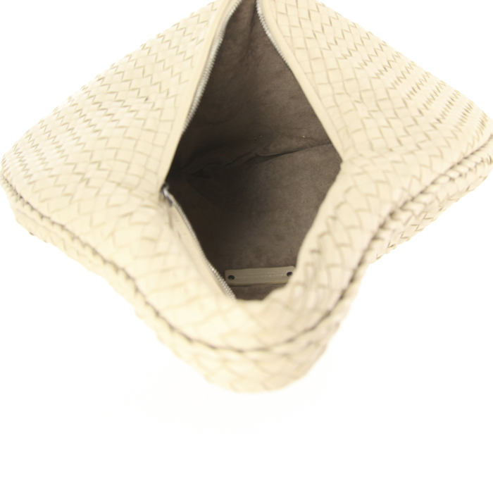 Sac à main Bottega Veneta grand modèle en cuir tressé beige - Detail D2