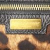 Borsa a tracolla Dolce & Gabbana in pelle martellata nera - Detail D5 thumbnail