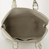 Louis Vuitton Alma handbag in off-white epi leather - Detail D3 thumbnail