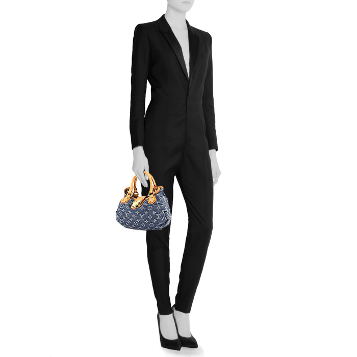 Bolso de mano Louis Vuitton en lona denim Monogram y cuero natural - Detail D1