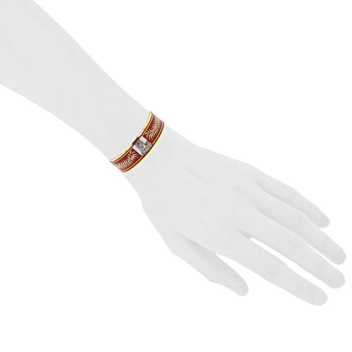 Brazalete Hermes modelo mediano en metal dorado,  esmalte rojo y esmaltado plique-à-jour dorado - Detail D1