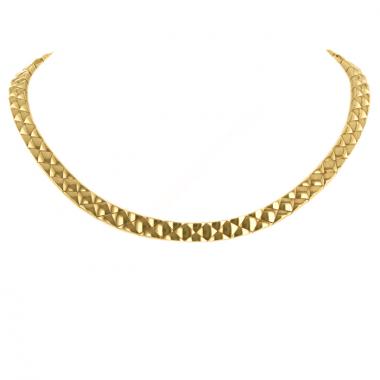 Half-flexible Chanel Matelassé necklace in yellow gold