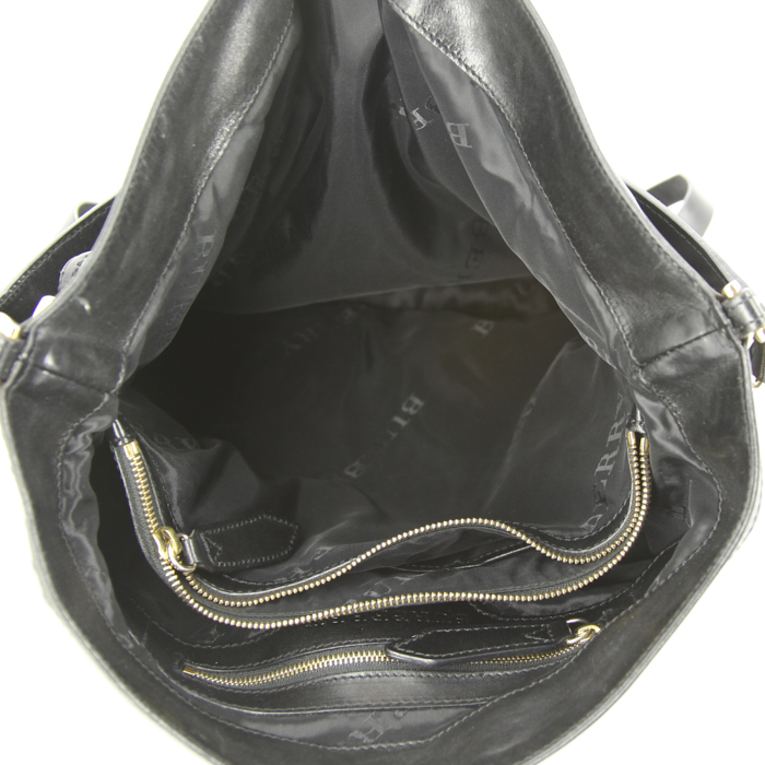 Burberry shopping bag in black leather - Detail D3