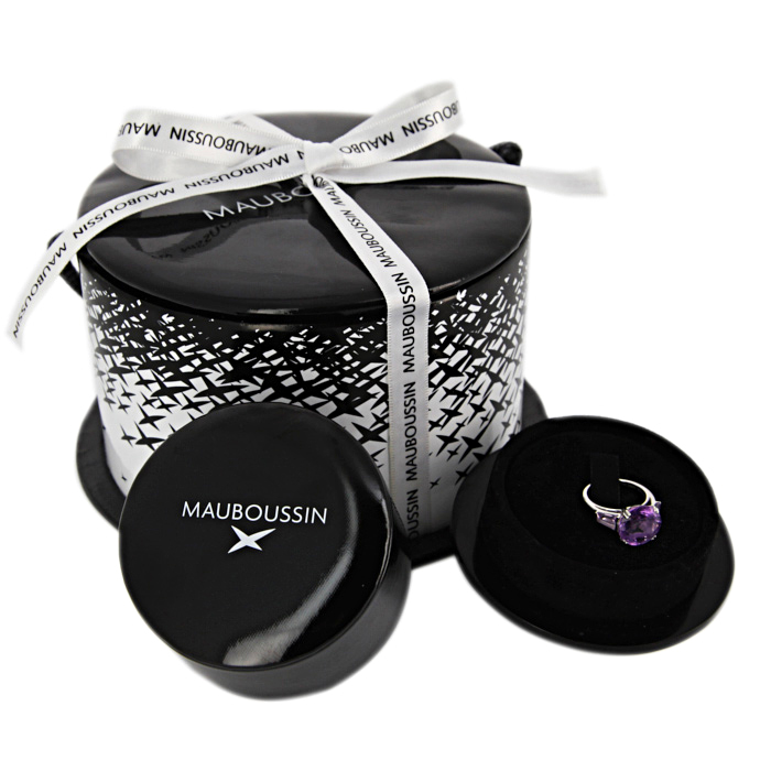 Sortija Mauboussin Etrêmement Libre et Sensuel en oro blanco y en amatista violeta - Detail D2