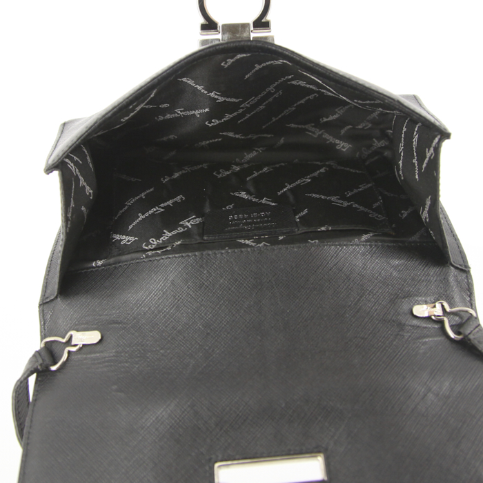 Pochette Salvatore Ferragamo Sofia in pelle nera - Detail D2