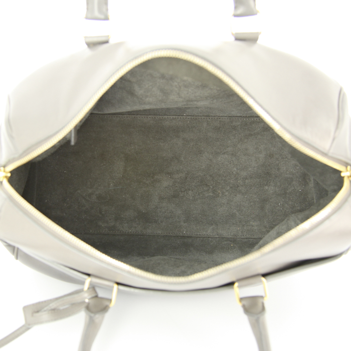 Borsa a tracolla Saint Laurent Duffle in pelle grigia - Detail D3