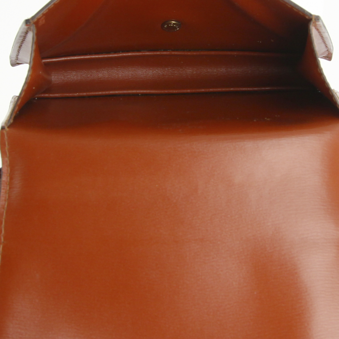 Louis Vuitton clutch-belt in brown epi leather - Detail D2
