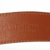 Pochette-ceinture Louis Vuitton en cuir épi marron - Detail D4 thumbnail