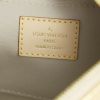 Bolsito de mano Louis Vuitton Louis Vuitton Editions Limitées en cuero esmaltado dorado - Detail D3 thumbnail