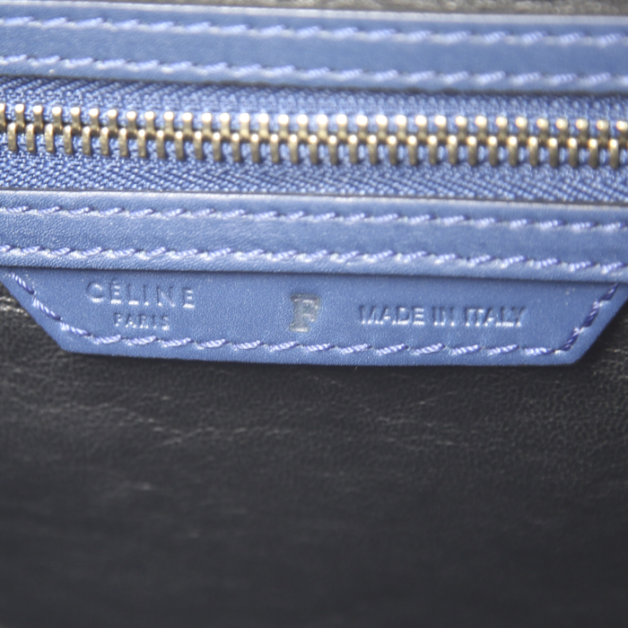 Sac à main Celine Luggage grand modèle en cuir bleu et noir - Detail D3