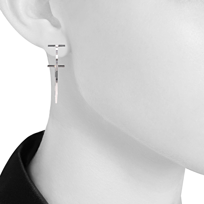 【消毒済み】　 Tiffany   T-Wire Hoop Pierce Tiffany T Hoop Earrings | Tiffany & Co. US