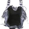 Shopping bag Balenciaga Pompon in pelle grigio scuro - Detail D3 thumbnail