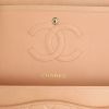 Chanel Timeless handbag in varnished pink quilted leather - Detail D4 thumbnail
