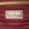 Sac à main Prada Galleria moyen modèle en cuir saffiano rouge - Detail D4 thumbnail